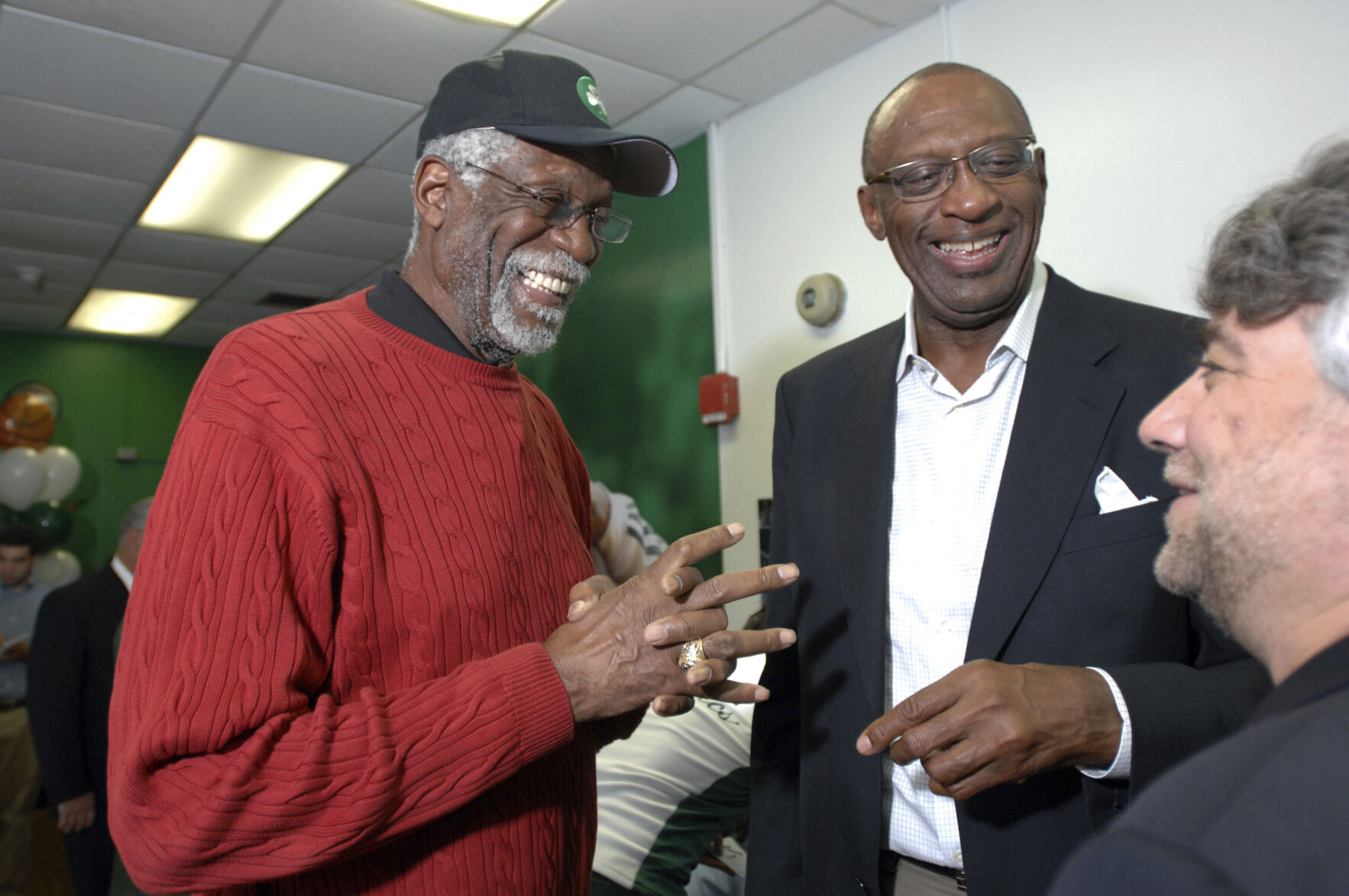 Obit Lanier Basketball